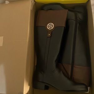 COPY - New Liz Claiborne, memory foam, black and tan knee-high boots, narrow fit